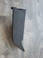 Pravá zadní vodicí lišta bezpečnostního pásu Audi A4 B7 8E0857786A - Obrázek 3