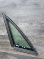 Boční okno levá zadní AUDI A4 8E5845299TNVB