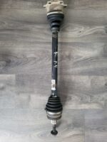 Poloosa pravá Audi A4 B6 8E0407272AJ