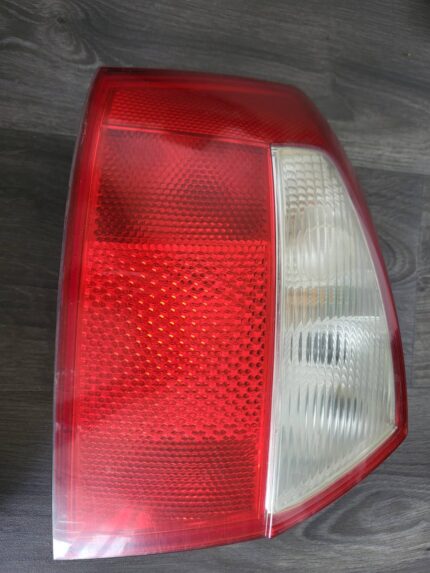 Levé zadní světlo Audi A4 B6 Sedan 153929 8E5945217