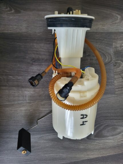 Palivová čerpací Audi A4 B6 8E0919051CJ