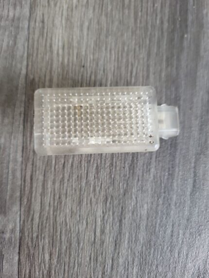 Lampa osvětlení interiéru Audi A3 A4 8K A5 8T 8D0947415