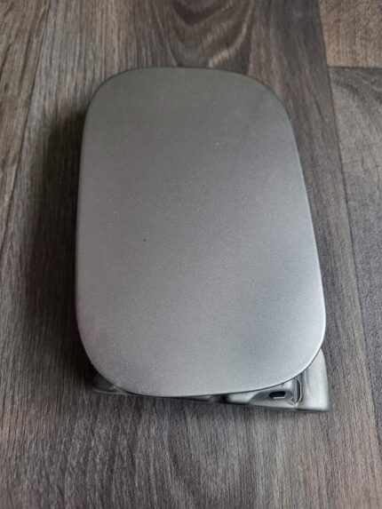 Dvířka nádrže paliva Audi A4 B6 8E0809905