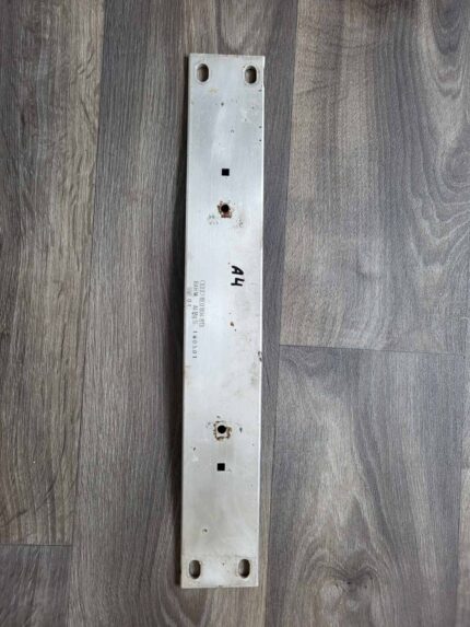 Výztuha čelní  Audi A4 8E0804813