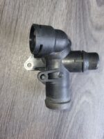 Příruba chladiva  AUDI A4 B6 B7 06B121133D