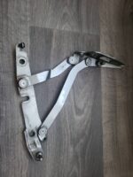 Smyčka pravá zadního víka zavazadlového prostoru Audi A4 B6 8E5827302 - Obrázek 3