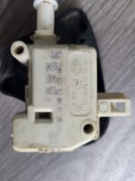 Motorový pohon pro otevírání/zavírání zámku zavazadlového prostoru Audi A4 8E5962115 - Obrázek 2