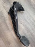 Spojková pedál AUDI A4 01-09 8E1721316 - Obrázek 2