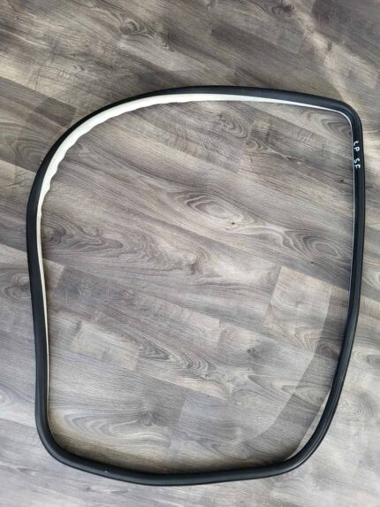 Těsnění předních levých dveří Škoda Fabia