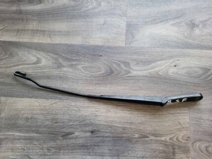 Přední pravý ramenní kloub stěrače Škoda Fabia  6Y1955410