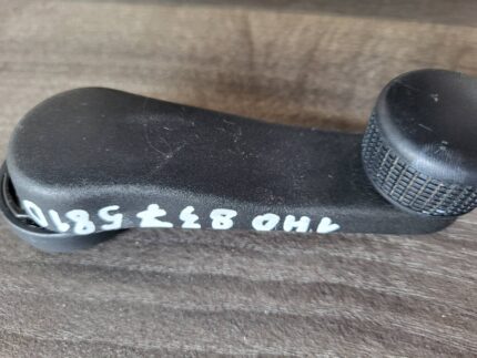 Rukojeť stahovače okna  Škoda Fabia 1H08375810