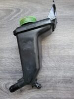 Vyrovnávací nádrž Audi A4 B6 8E0422373