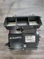 Korpus topení Audi A4 B6 8E1820005B - Obrázek 5