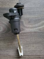 Hlavní válec, spojka Audi A4 8E1721401L - Obrázek 2