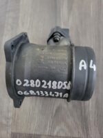 Snímač protékajícího množství vzduchu Audi A4 06B133471A 0280218058