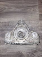 Podpěra předního tlumiče Audi A4 8E0412383C