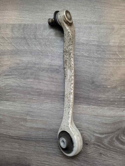 Levý horní páka Audi A4 8E0407505A