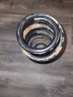 Pružina přední nápravy Audi A4 8E0411105BD - Obrázek 2