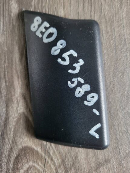 Kryt středového sloupku zvenku vlevo Audi A4  8E0853589-L