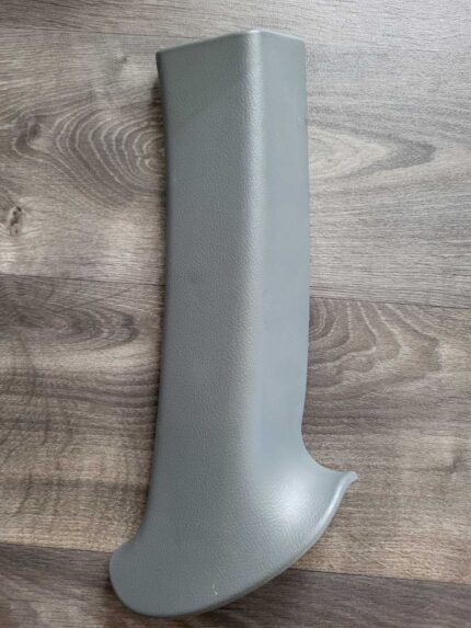 Obložení sloupku zadní horní levý CHEVROLET NUBIRA /LACETTI 96617975