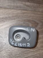 Konzola přepážky zavazadlového prostoru přední levá CHEVROLET NUBIRA /LACETTI 96618112