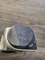 Hrdlo škrticí klapky Škoda Fabia 036133062N - Obrázek 4