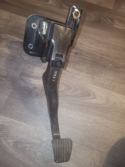 Spojková pedál CHEVROLET NUBIRA /LACETTI 96549158