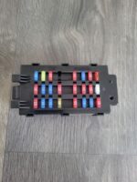 Pojistková skříňka CHEVROLET NUBIRA /LACETTI 96451738