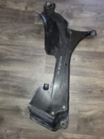 Ochrana karoserie  Audi A4 8E0825219B - Obrázek 2