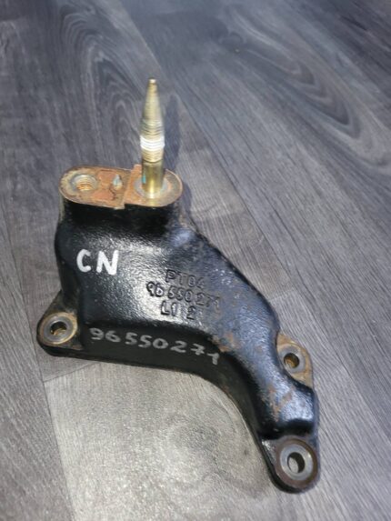 Konzola polštáře (podpěry) motoru levé CHEVROLET NUBIRA /LACETTI 96550271