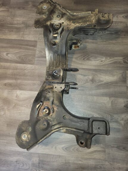 Pomocný rám / souprava nosičů CHEVROLET NUBIRA /LACETTI 96549877 96859310