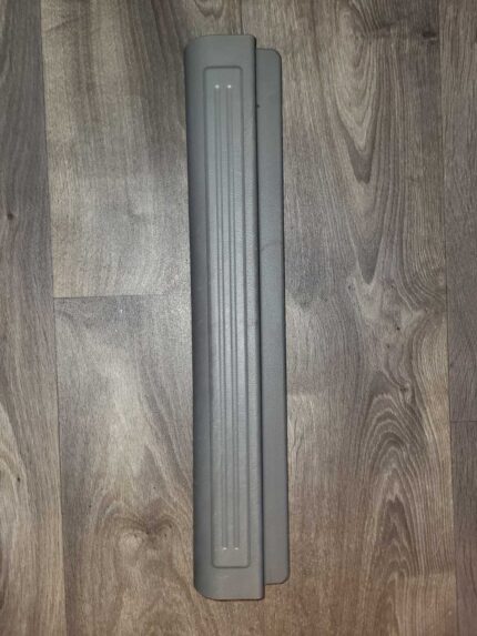 Přední levý prahový kryt CHEVROLET NUBIRA /LACETTI 96555510