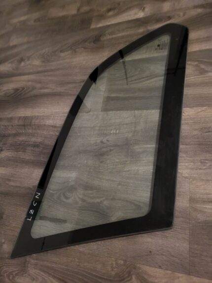 Zadní levé sklo CHEVROLET NUBIRA /LACETTI kombi