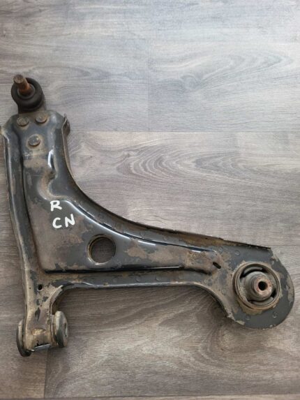 Řídicí páka pravá přední CHEVROLET NUBIRA /LACETTI 96415064