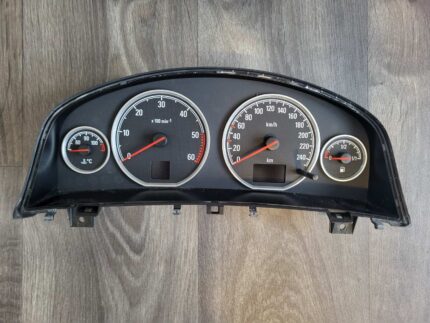 Přístrojová deska Opel Vectra C 6260537