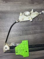 Zvedací zařízení oken LZ Audi A4 B6  8E0839461 - Obrázek 4