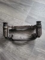 Svorka brzdového třmenu předního levého kola CHEVROLET NUBIRA /LACETTI 96418873 - Obrázek 6