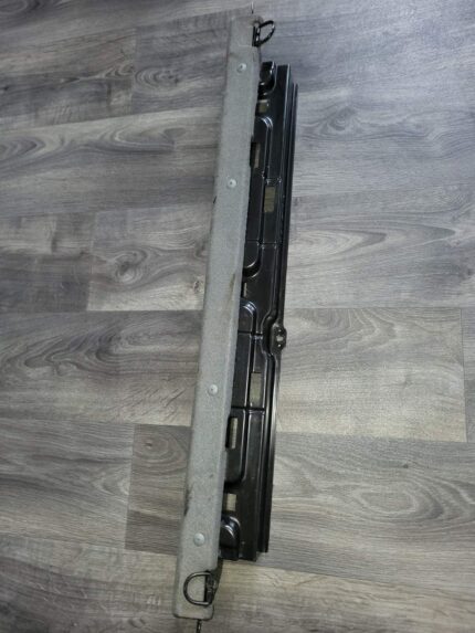 Zadní podlahový držák CHEVROLET NUBIRA /LACETTI