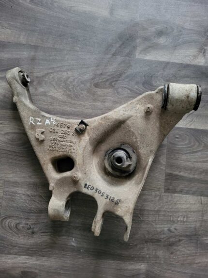 Páka zadní pravá AUDI A4 B6 8E0505312S