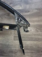 Vodicí lišta pro přední pravé okno dveří Audi A4 B6 8E5839440AG sedan - Obrázek 2