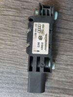 Senzor příčného zrychlení Audi A4 8E0959651 - Obrázek 3