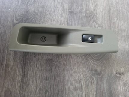 Tlačítko stahování zadního levého okna CHEVROLET NUBIRA /LACETTI 96417456