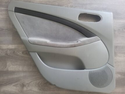 Obložení zadních levých dveří CHEVROLET NUBIRA /LACETTI Hatchback, Kombi 96864220