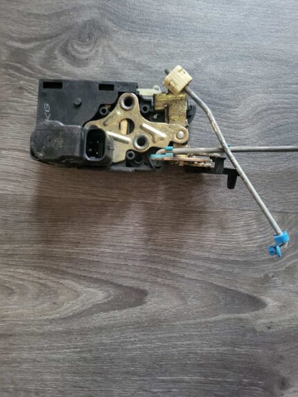 Zámek zadních levých dveří CHEVROLET NUBIRA /LACETTI 96260995