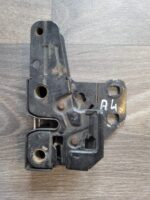 Zámek kapoty motoru AUDI A4 B6 8E0823509D - Obrázek 2