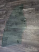 Sklo předních pravých dveří CHEVROLET NUBIRA /LACETTI 96548614 kombi