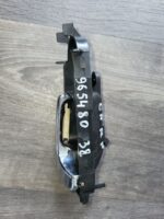 Vnitřní pravá klika dveří CHEVROLET NUBIRA /LACETTI 96548038 - Obrázek 2