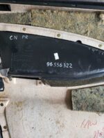 Pravý přední dveřní panel CHEVROLET NUBIRA /LACETTI 96556322 - Obrázek 3