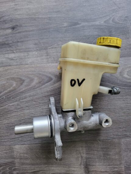 Hlavní brzdový válec Opel Vectra C 558093