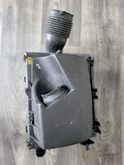 Kryt vzduchového filtru Opel Vectra C 1,9D 5834024